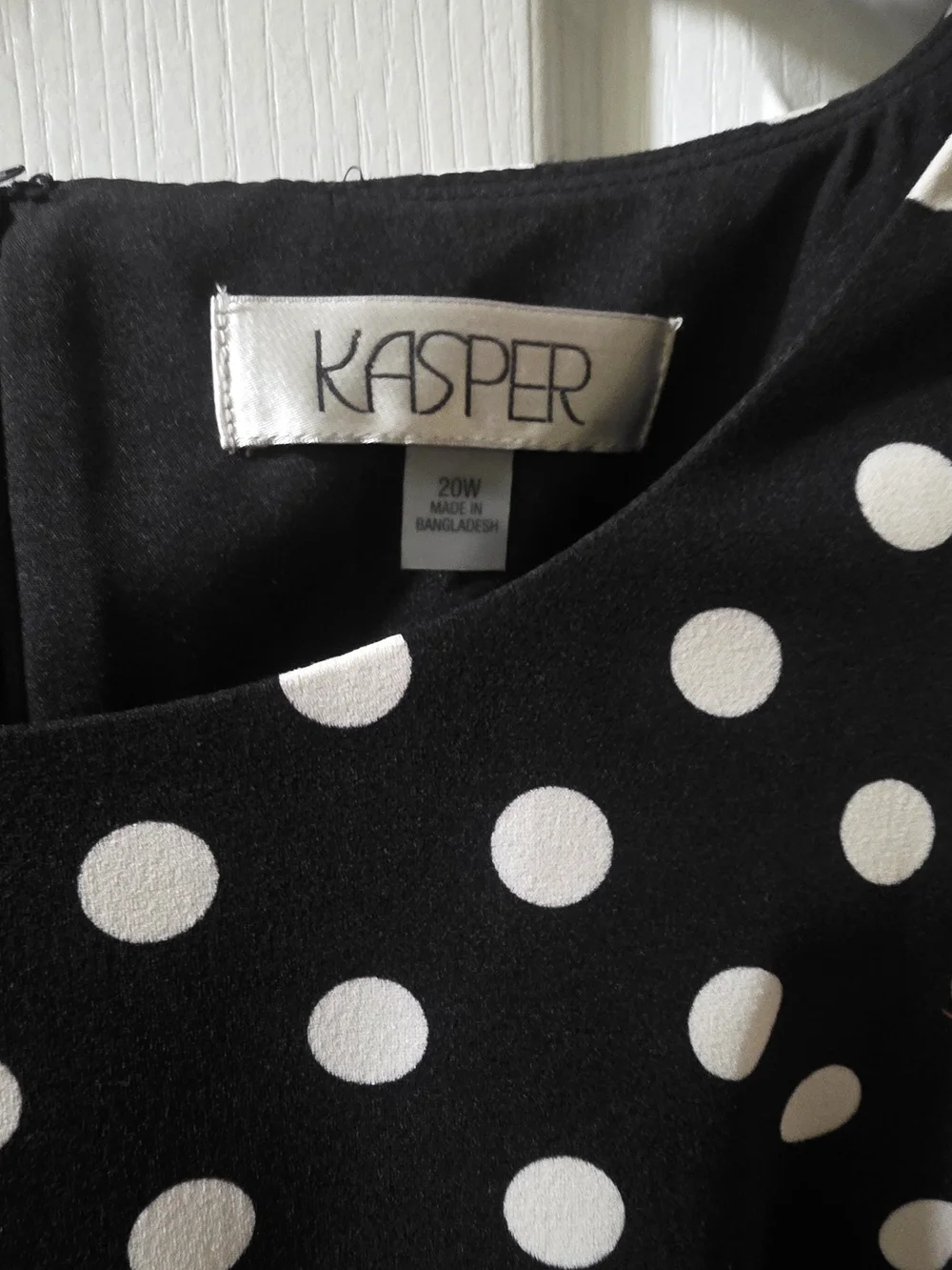 Kasper Black and White Polka Dot Sleeveless Dress - Picture 4 of 6